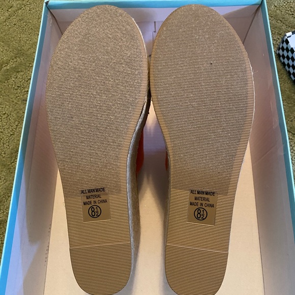 1 left * Coral Platform Espadrille Sandals - Picture 4 of 4